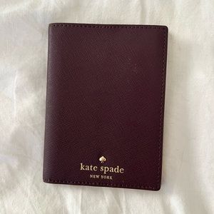 Kate Spade passport holder - burgundy